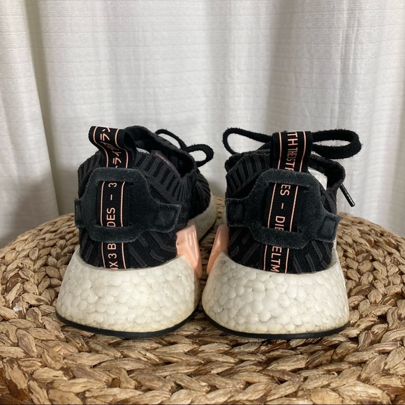 Adidas nmd r2 pink black salmon - Picture 4 of 7